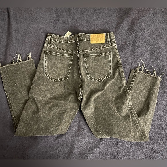Zara Jeans - Picture 2 of 2